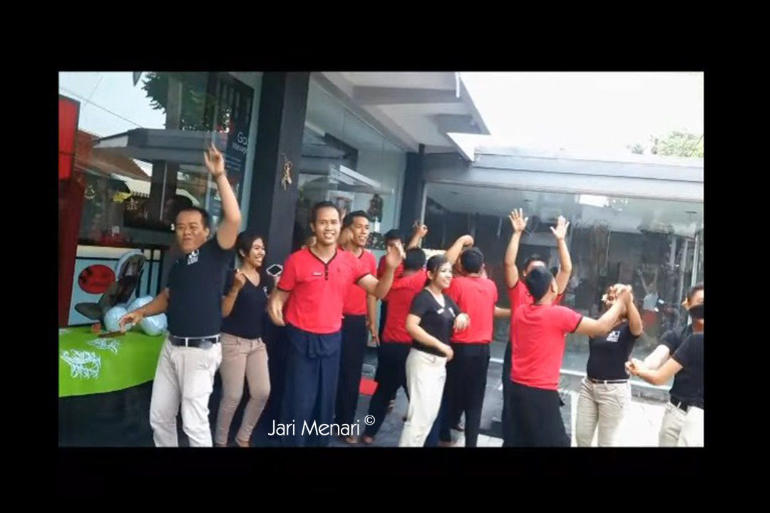 It is a Happy Jari Menari Team in Seminyak